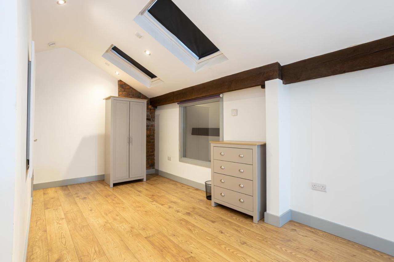 Pillo Rooms Serviced Apartments - Salford Manchester Extérieur photo