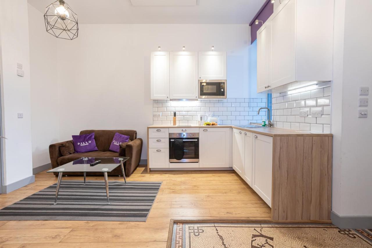 Pillo Rooms Serviced Apartments - Salford Manchester Extérieur photo
