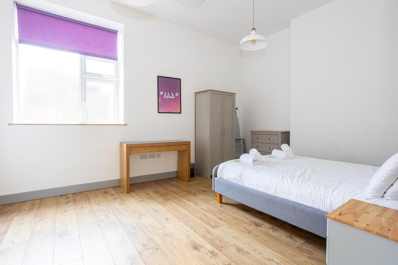 Pillo Rooms Serviced Apartments - Salford Manchester Extérieur photo