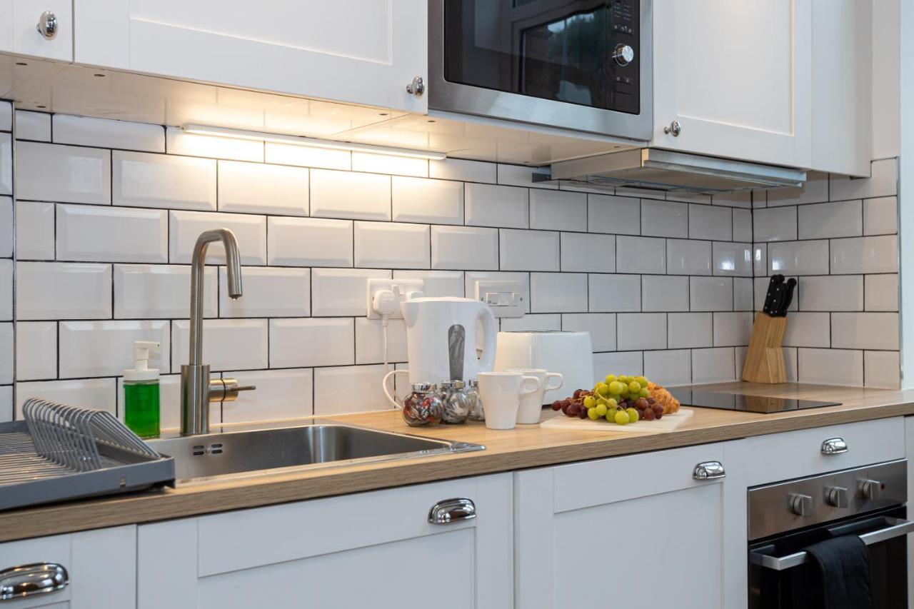 Pillo Rooms Serviced Apartments - Salford Manchester Extérieur photo