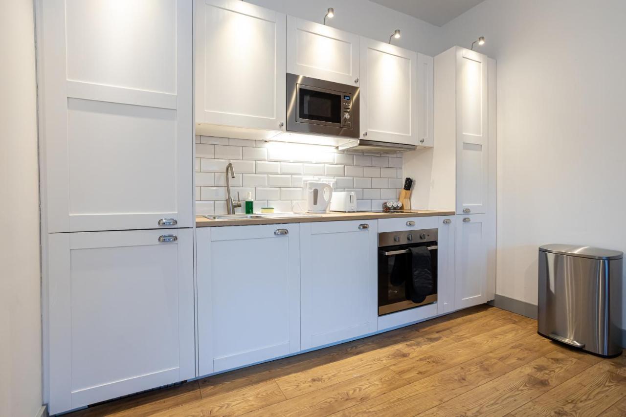Pillo Rooms Serviced Apartments - Salford Manchester Extérieur photo