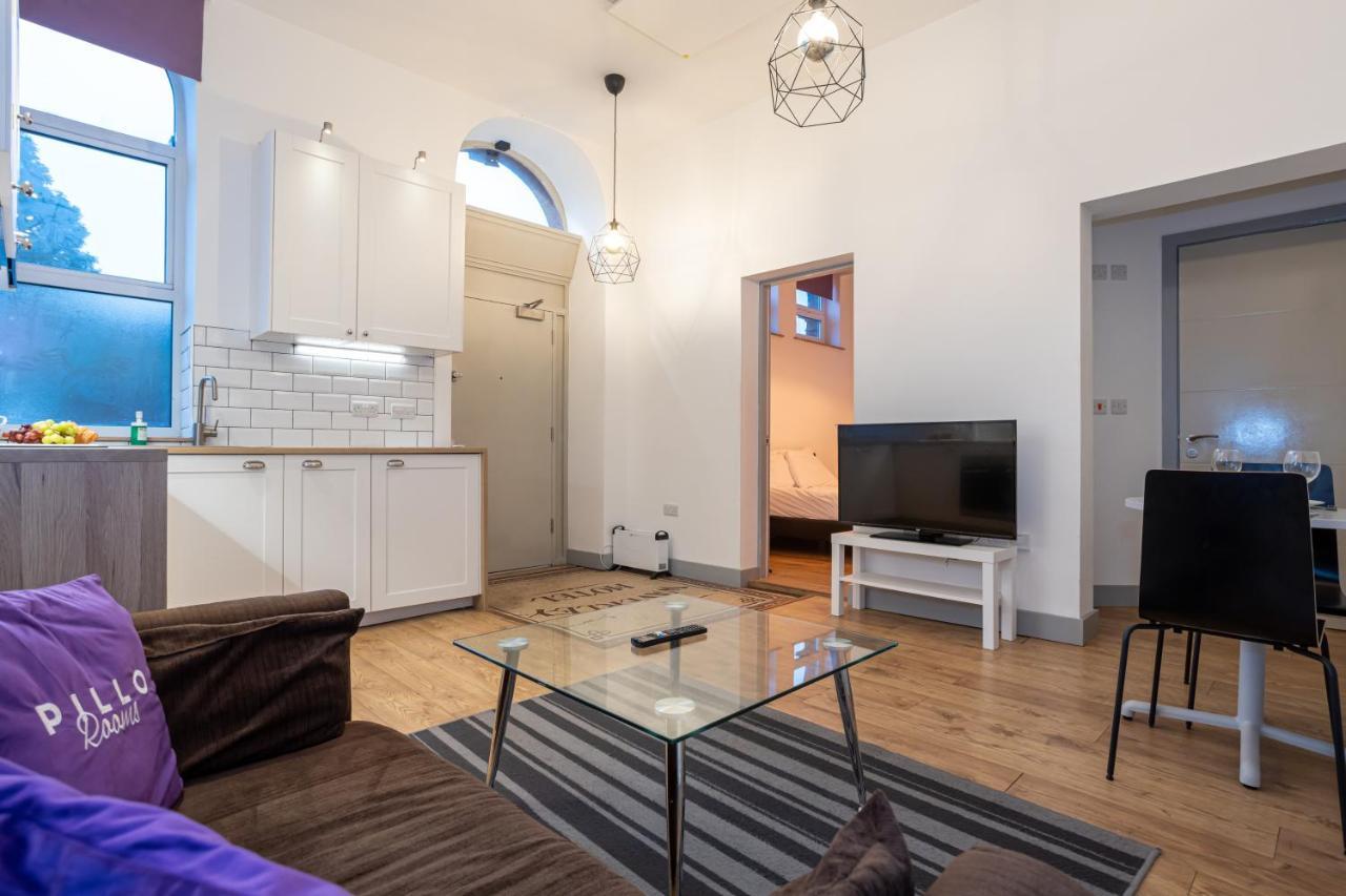 Pillo Rooms Serviced Apartments - Salford Manchester Extérieur photo