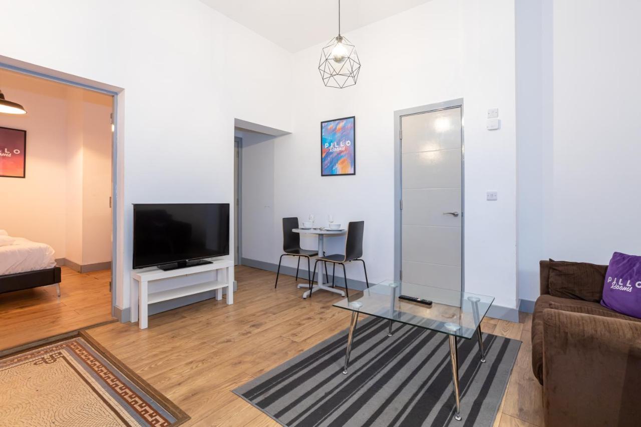 Pillo Rooms Serviced Apartments - Salford Manchester Extérieur photo